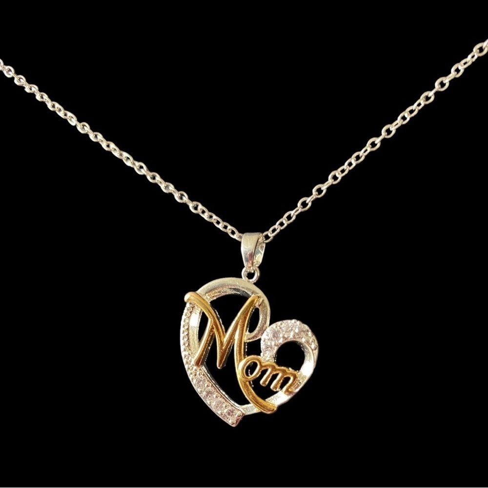 NWOT-MOM-SILVER AND GOLD TONE NECKLACE